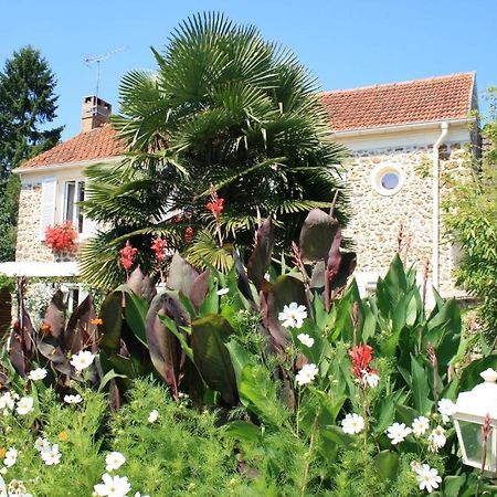 Chambres D'Hotes Le Petit Nailly Magny-les-Hameaux Εξωτερικό φωτογραφία