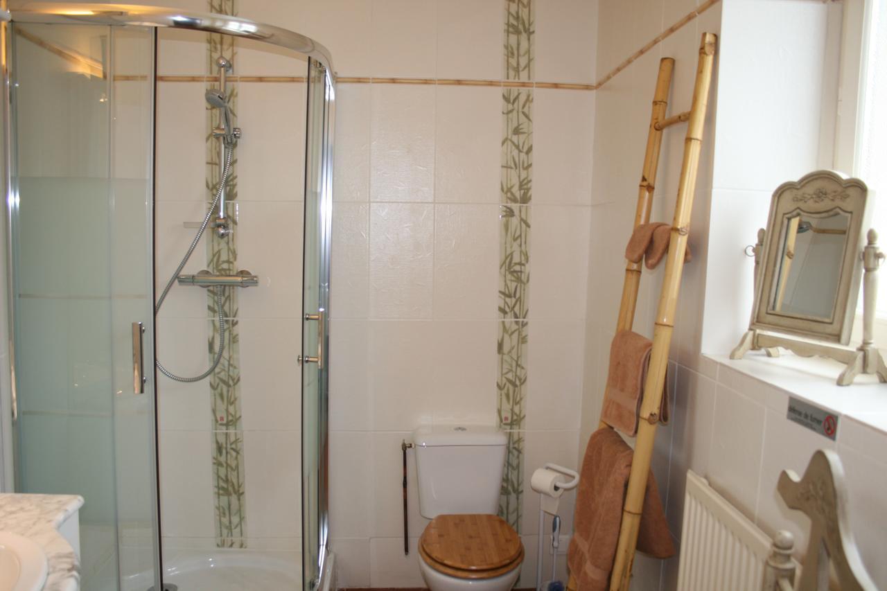 Chambres D'Hotes Le Petit Nailly Magny-les-Hameaux Εξωτερικό φωτογραφία